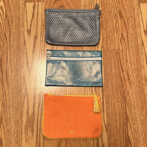 Bundle of 3 Ipsy Pouches (Cosmetic Bags) - Picture 3 of 8